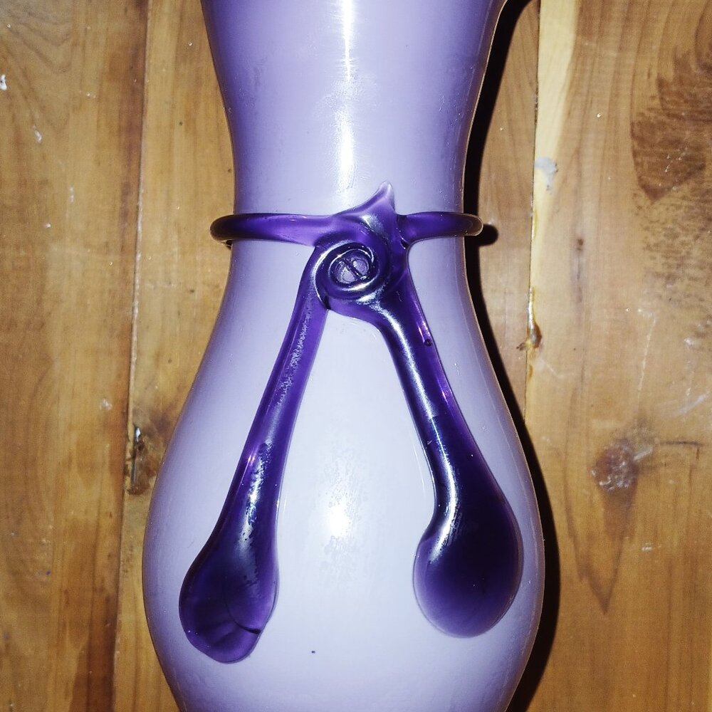 Bin 4. Murano vintage vase